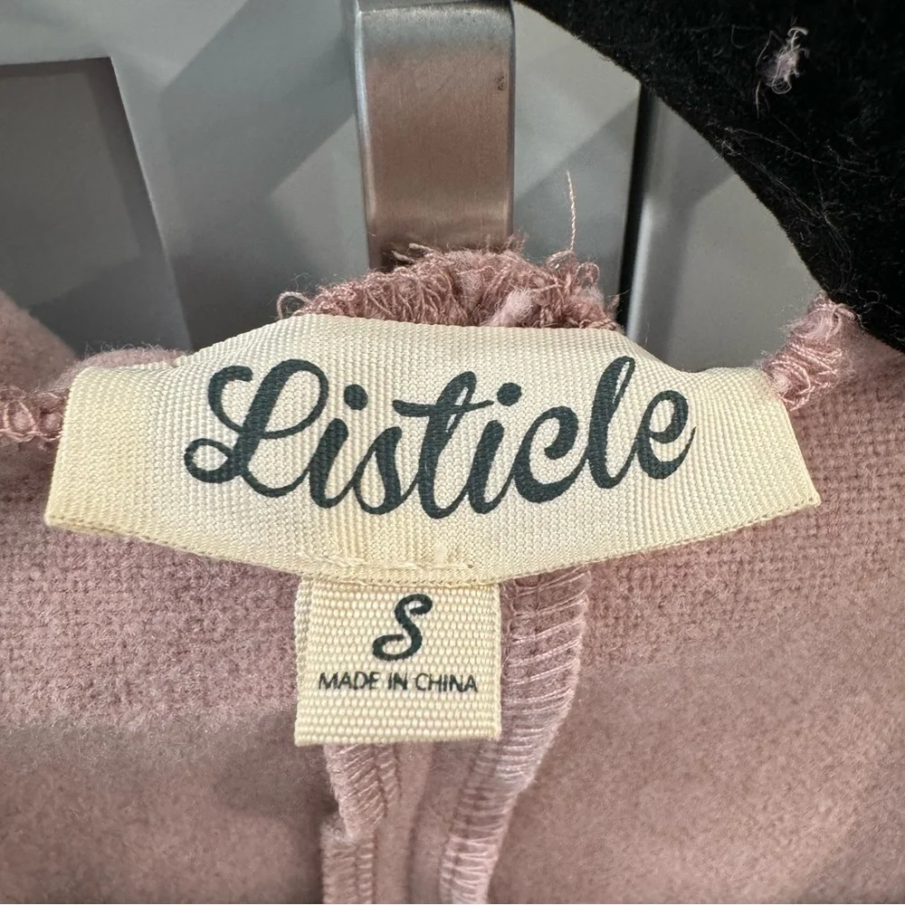 Mauve Listicle Oversized Hooded Cape Poncho Shacket Granny‎ Core